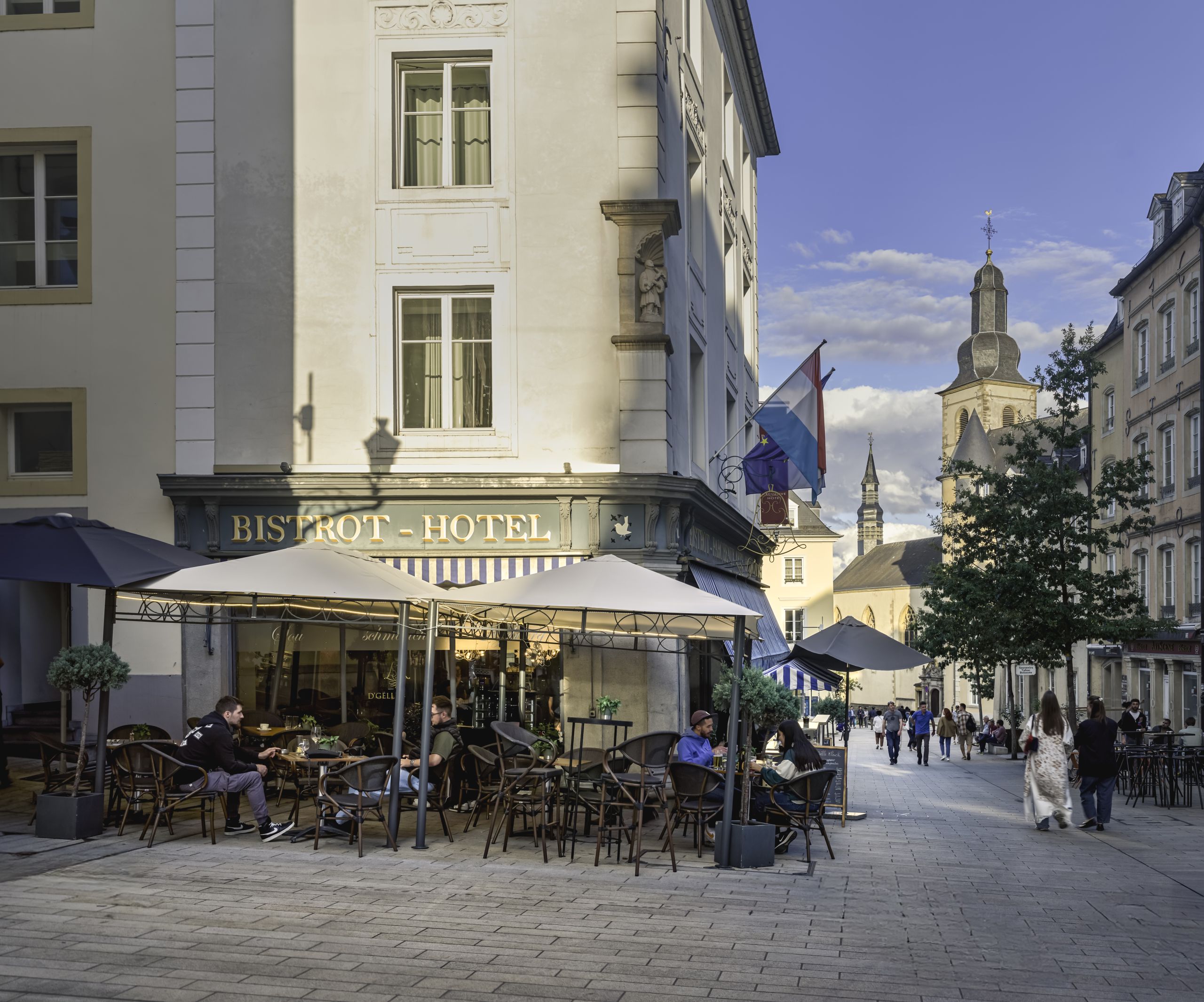 gelle-klack-terrasse