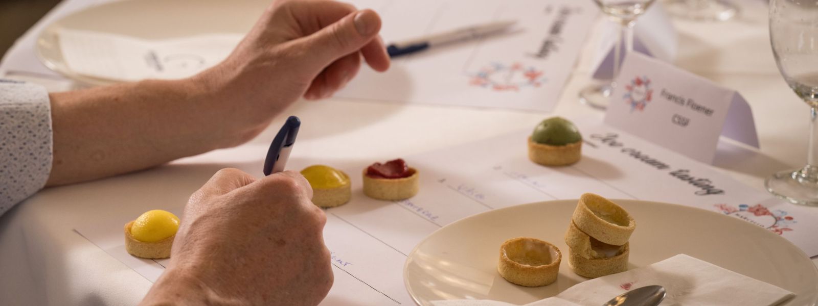 ice-cream-blind-tasting ice-cream-blind-tasting